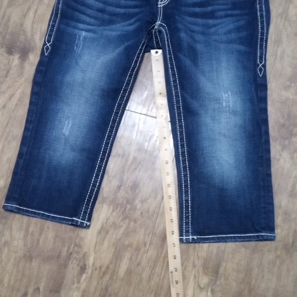 Rock Revival NWOT Women's 30 Capri Noelle Embellished Rhinestones Studs - Picture 9 of 10